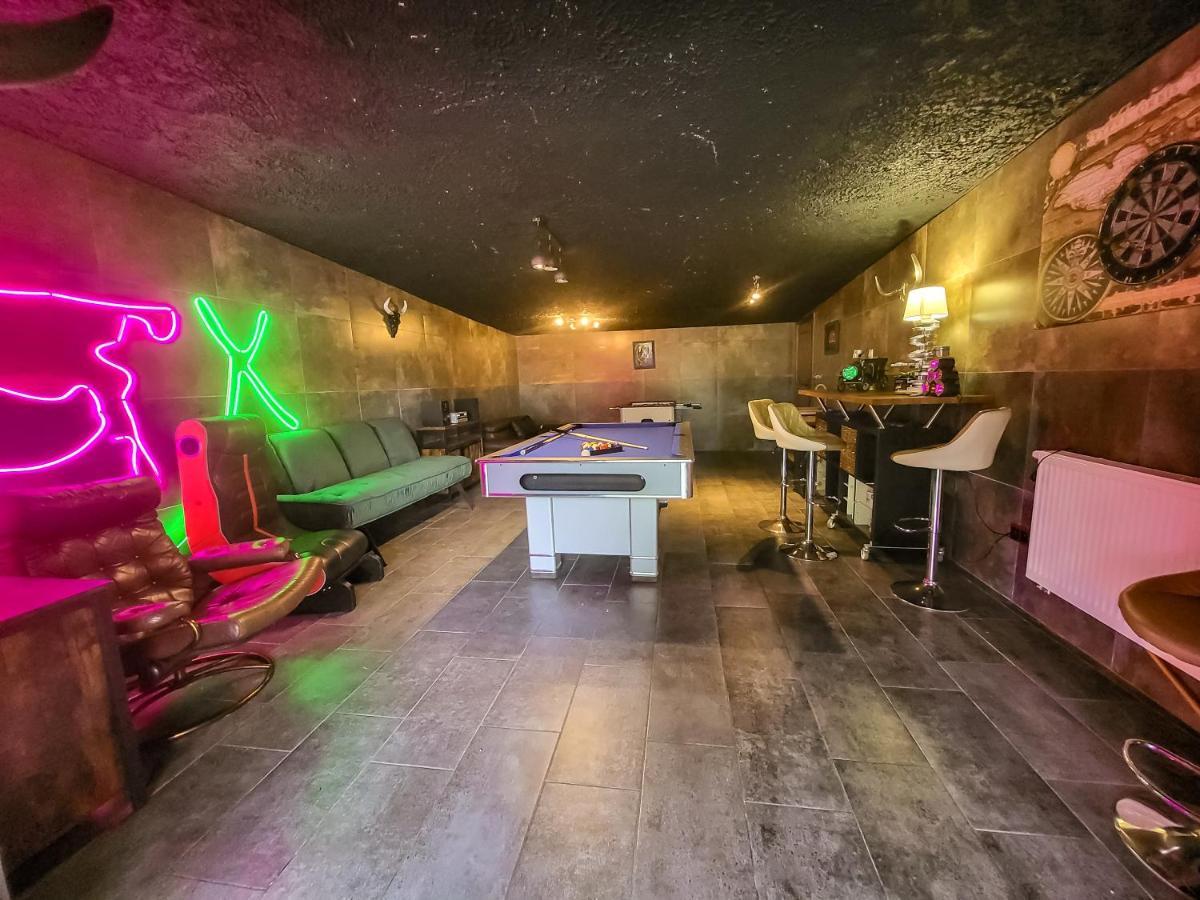 Holiday Home Vegas - House And Garten For Exclusive Use Колчево Экстерьер фото